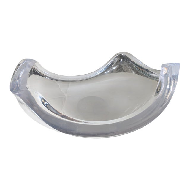 Vintage Large Scale Lucite Centerpiece Bowl For Sale