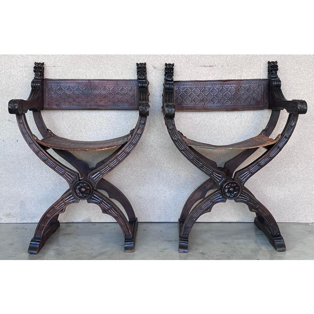 19th Century Pair of Carved Walnut Folding Scissors Savonarola Bench or Settle For Sale - Image 16 of 18