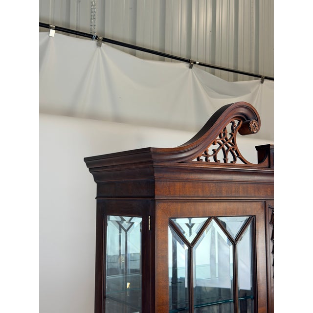 Traditional Late 20th Century Georgian Style Mahogany Display Cabinet With Glazed Doors For Sale - Image 3 of 12