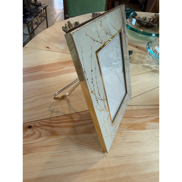 Italian Vintage Italian Painted Glass Picture Frame With Gilt Botanical Motif, 1950s For Sale - Image 3 of 5
