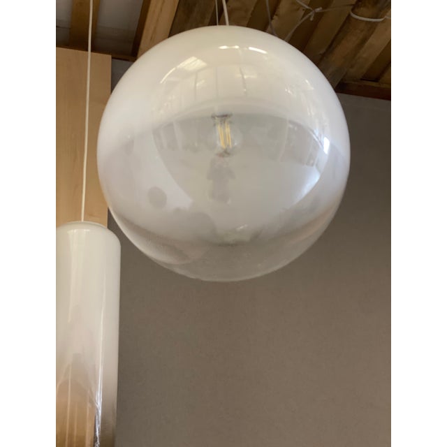 Contemporary Vanished White Sphere in Murano Glass Pendant Light For Sale - Image 10 of 12