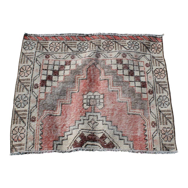 1970s Turkish Cream Oriental Hand Knotted Small Rug For Sale