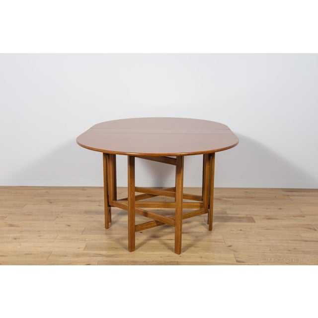 Mid-Century Modern Round Drop Leaf Dining Table from Jentique, United Kingdom, 1960s For Sale - Image 11 of 18