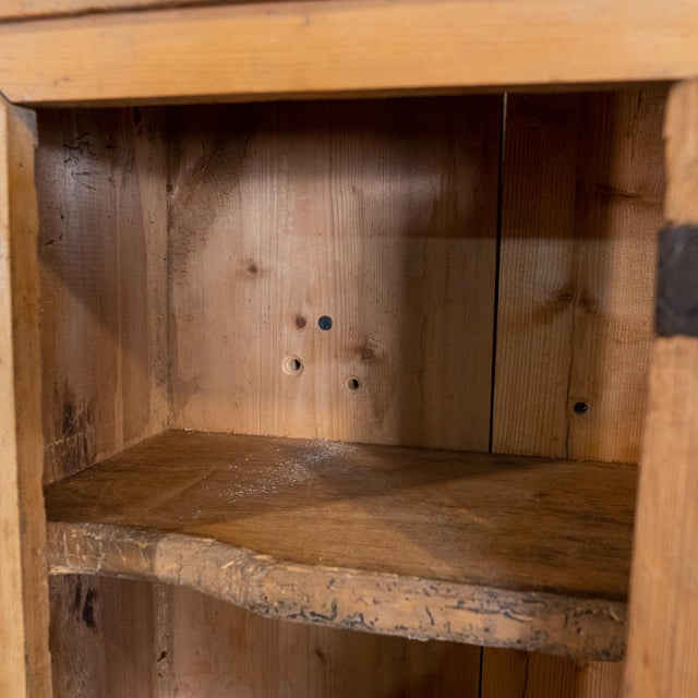 Early 20th Century Hand Carved & Painted Rajasthani Wooden Wall Cabinet For Sale In New York - Image 6 of 9