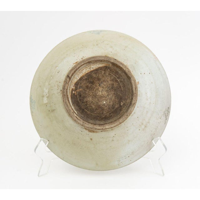 19th Century Chinese Blue and White Ceramic Bowl For Sale - Image 5 of 5