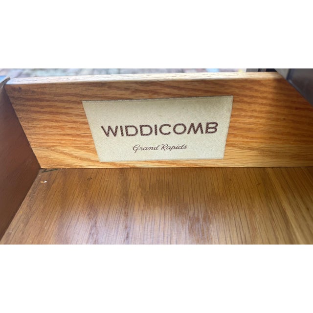 1960s John Widdicomb Bedside Table With Travertine Top and Brass Detailing For Sale - Image 12 of 12