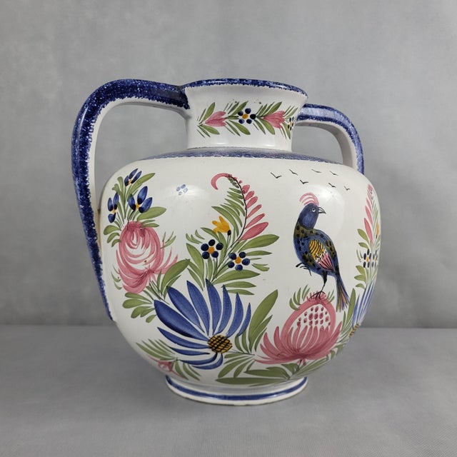 Quimper earthenware ball vase 1950s / signed. Bird decor / large format. Height 28 cm. Width with handles 31.5 cm. In good...