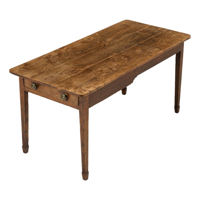 Antique English Farmhouse Table in Elm, 1700s For Sale