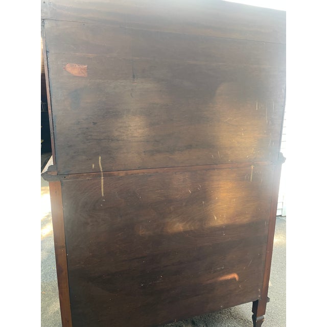 1920s Vintage Hathaway's New York Ornate Carved Wood China Cabinet / Breakfront For Sale - Image 5 of 14