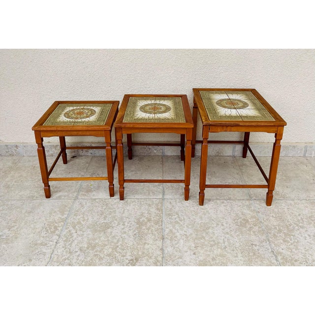 1960s Danish Nesting Tables in Teak and Ceramic, 1960s, Set of 3 For Sale - Image 5 of 18