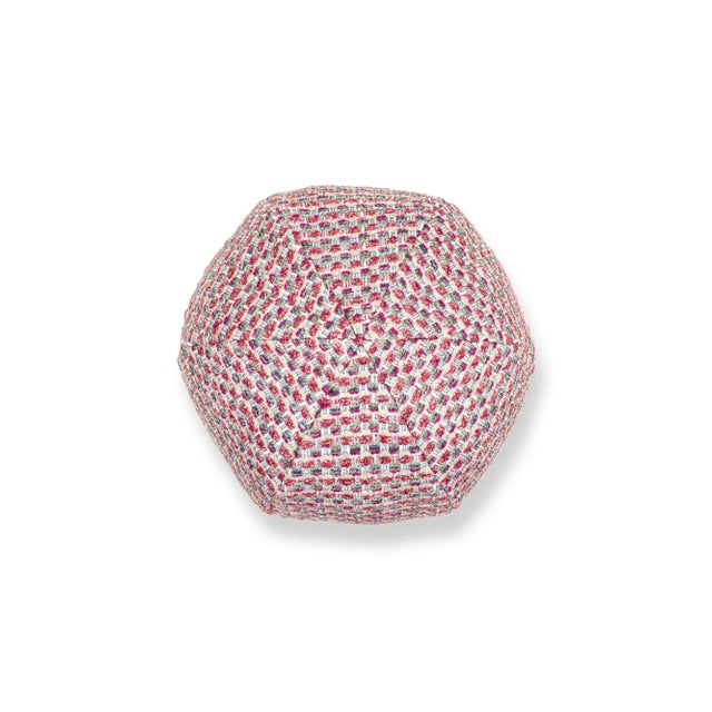 Performance fabric never looked chicer with our Heatherton woven. Featuring 14 fashionable colorways in recycled acrylic...