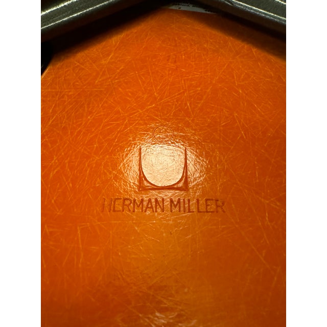 Yellow Vintage Herman Miller Eames Fiberglass Shell Chairs – Set of 3 – Orange, Yellow & Gray – Swivel Task Base For Sale - Image 8 of 8