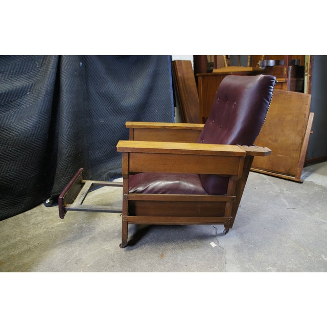 Late 19th Century Antique Streit Mission Craftsman Quartersawn Oak Morris Library Lounge Arm Chair For Sale - Image 12 of 12