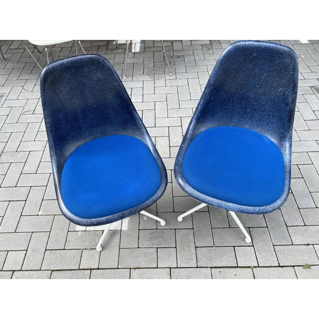 Vintage Chairs by Charles & Ray Eames for Herman Miller, 1960s, Set of 2 For Sale - Image 11 of 16