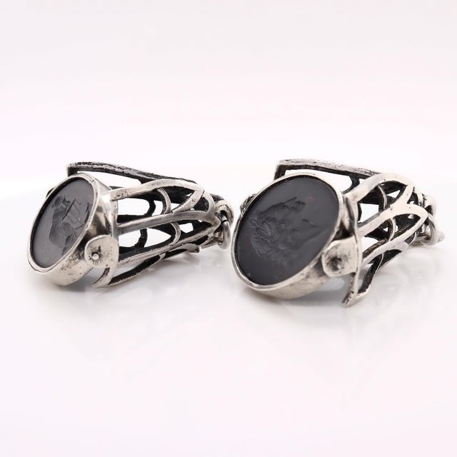 Pair of Antique Spinner Watch Fobs With Wedgwood & Bentley Basalt Intaglio Seals For Sale - Image 14 of 18