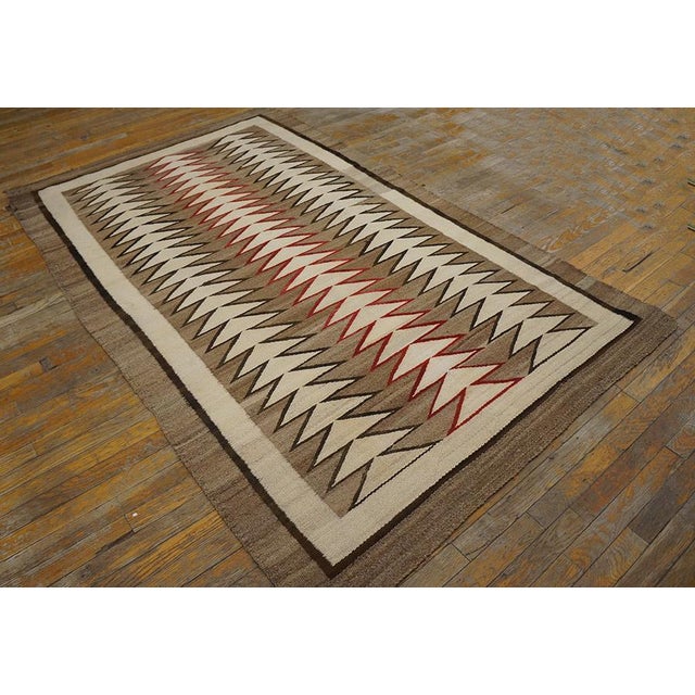 1920s Gray Geometric Tribal Antique American Navajo Rug 4'9" X 7'7" Flatweave Wool Carpet For Sale - Image 4 of 10