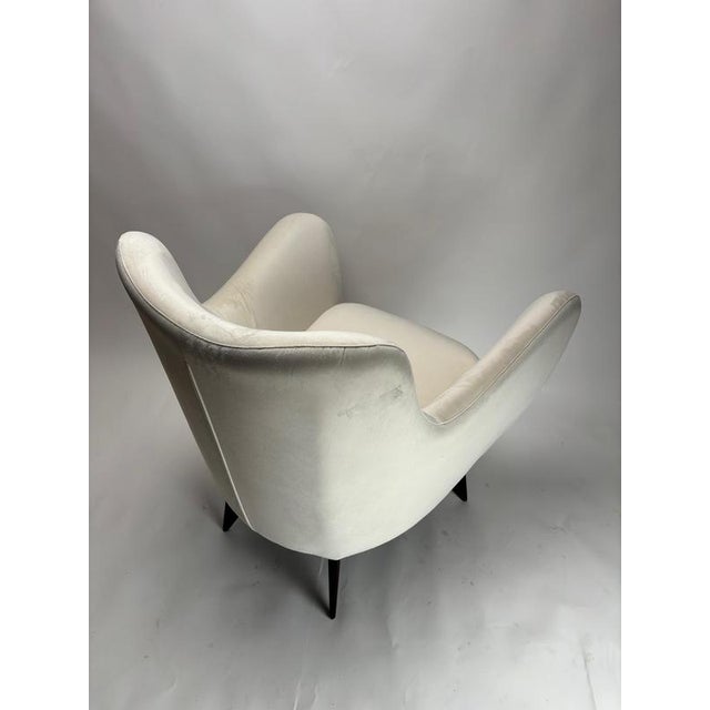1950s Perla Lounge Chairs in White Fabric by Guglielmo Veronesi, Italy, 1950s, Set of 2 For Sale - Image 5 of 9