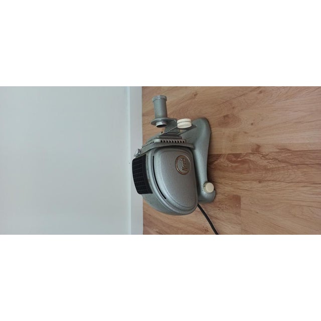 A set of projectors from the 1970s. An interesting decorative set in vintage style. These items will be an interesting and...