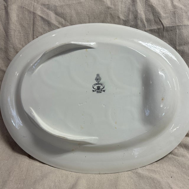 Minton Large Italian Carving Platter Minton Florentine Griffin Carving Platter !850"s For Sale - Image 4 of 9