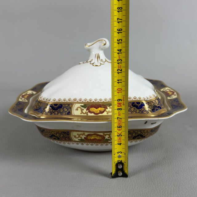 Antique English Hand-Decorated Porcelain Tureen from Soho Pottery, 1913 For Sale - Image 12 of 13