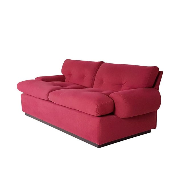 Crimson Alcantara Two-Seater Sofas by Piero Ranzani for Elam, 1960s, Set of 2 For Sale - Image 6 of 15
