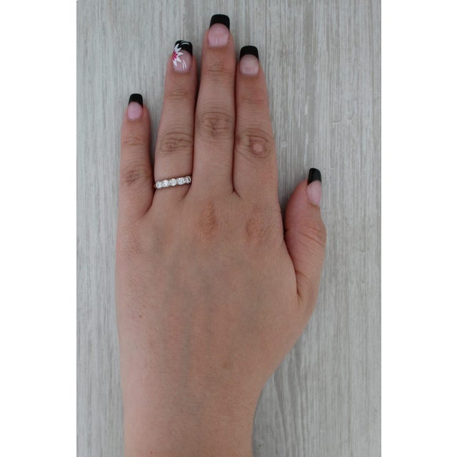 Vintage 0.60ctw Diamond Wedding Band 900 Platinum Size 7 Anniversary Ring For Sale - Image 9 of 9
