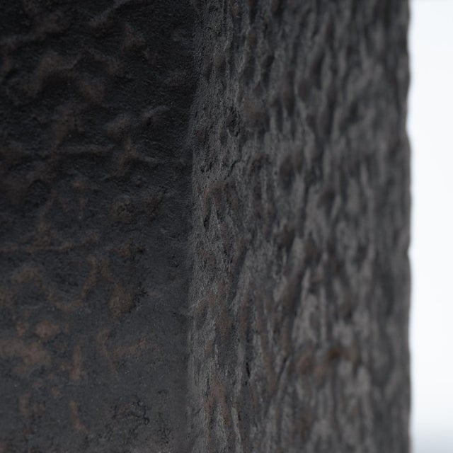 Brutalist Octagonal Coffee Table in Black Stone-Look Resin, 1970s For Sale - Image 6 of 17