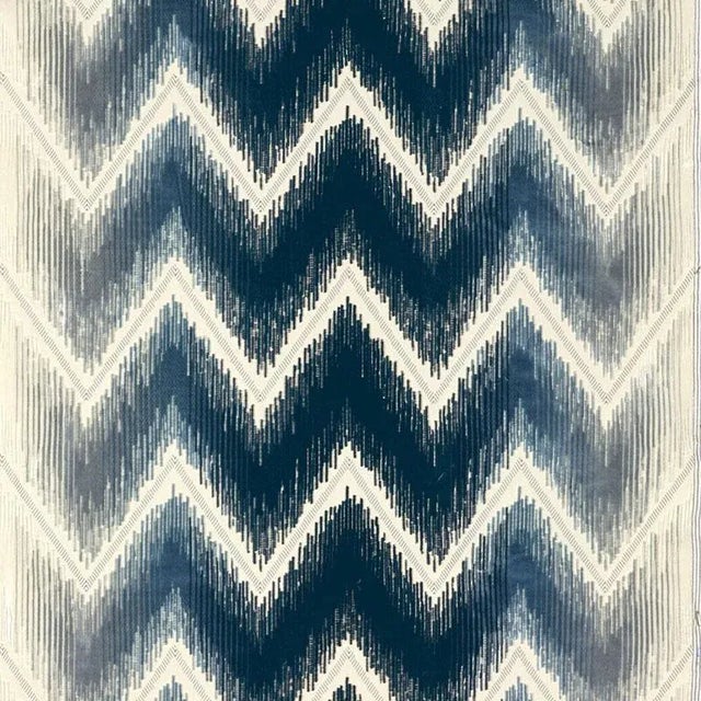 Sample - Schumacher Shock Wave Fabric in Midnight For Sale