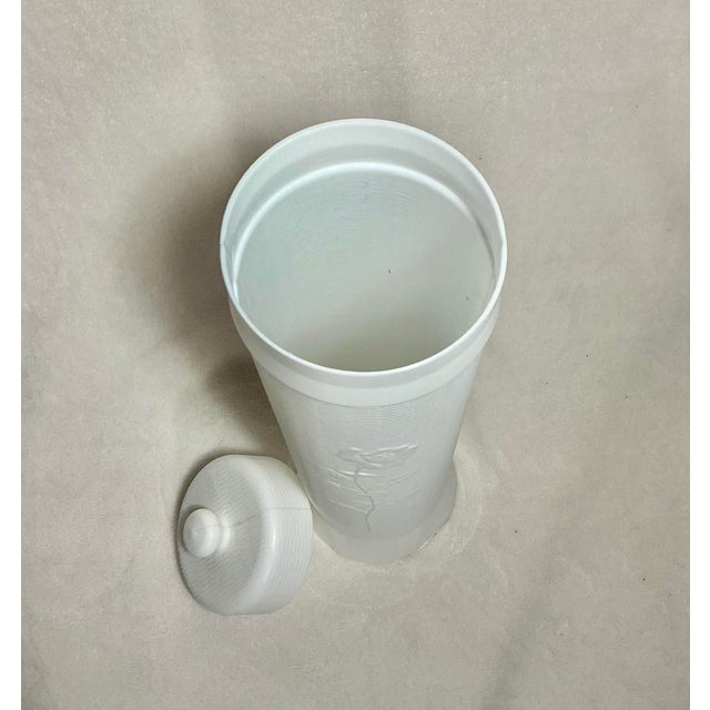 Vintage Mid-Century Breamco Toilet Paper Storage Canister White Blow Mold Plastic For Sale In Greenville, SC - Image 6 of 12