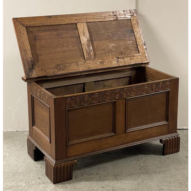 Early 20th Century Oak Blanket Chest Trunk with Scroll Carved For Sale - Image 17 of 18