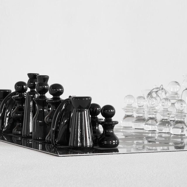 Murano Glass Chess Set by Gino Cenedese, 1960s, Set of 33 For Sale - Image 14 of 18