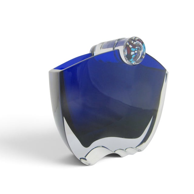 Late 20th Century Baccarat Crystal Cobalt Blue Oceanie Kaleidoscope Stopper Sculpture Vase For Sale - Image 5 of 18