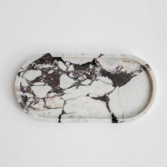 Calacatta Marble Oval Tray from Kiwano Concept For Sale - Image 6 of 6