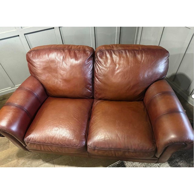 Natuzzi Maturità Italian Cognac Top Grain Leather Loveseat – Made in Italy For Sale - Image 9 of 11
