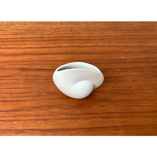 Vintage Postmodern German Fossilia Vase by Uta Feyl for Rosenthal, 1980s For Sale - Image 9 of 18