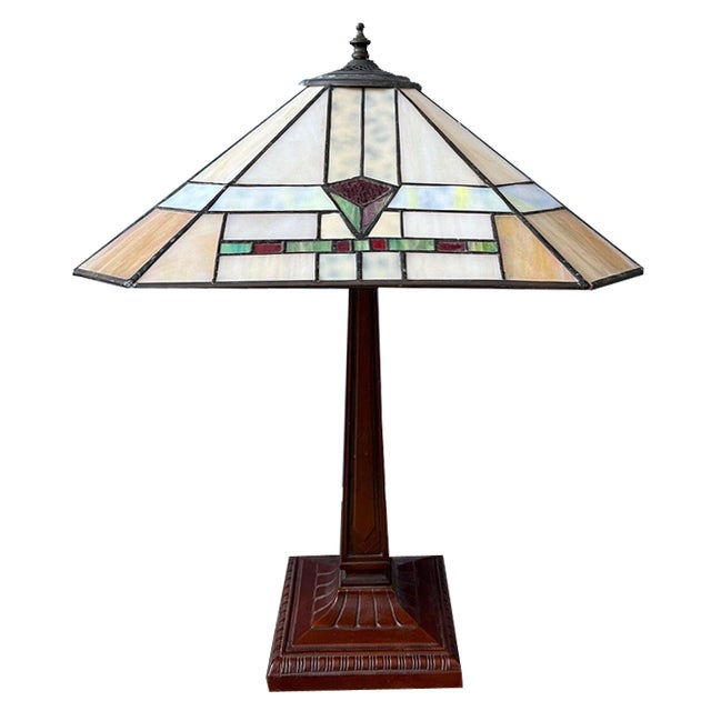 Art Deco Tiffany Style Table Lamp with Stained Glass Shade For Sale