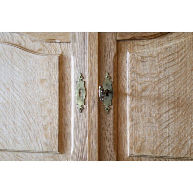 1960s Henning Kjaernulf Danish Quarter Sawn Oak Sideboard Cabinet Danish Modern, Attributed For Sale - Image 10 of 13