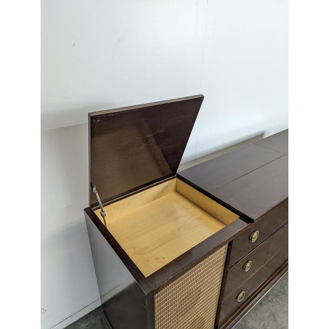 Mahogany Vinyl and Hi-Fi Cabinet For Sale - Image 4 of 11