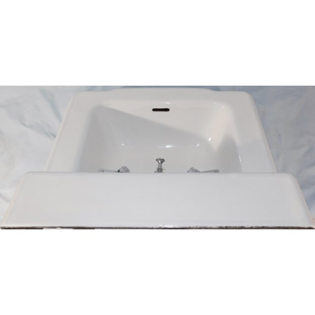 1946 Vintage Porcelain & Cast Iron Wall-Mounted Sink in Very Nice Condition For Sale - Image 14 of 18