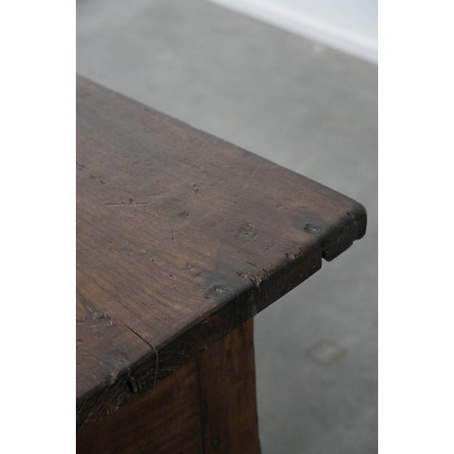 Antique 18th Century Southern European Coffee Table Made of Chestnut Wood with Two Drawers and a Patina For Sale - Image 15 of 17