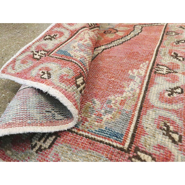 Galerie Shabab Collection Mid-20th Century Turkish Oushak Throw Rug For Sale In New York - Image 6 of 6