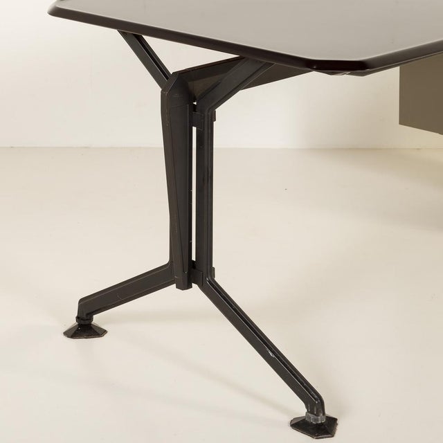 Mid-Century Desk by BBPR for Olivetti Synthesis, Italy, 1970s For Sale - Image 15 of 18