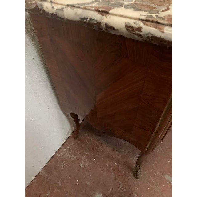 Louis XV Commode with Curved Front, 1700s For Sale - Image 9 of 11