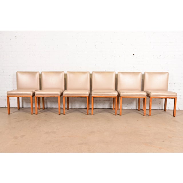 A gorgeous set of six Modern Parsons dining chairs In the manner of John Widdicomb USA, Circa Late 20th Century Maple...