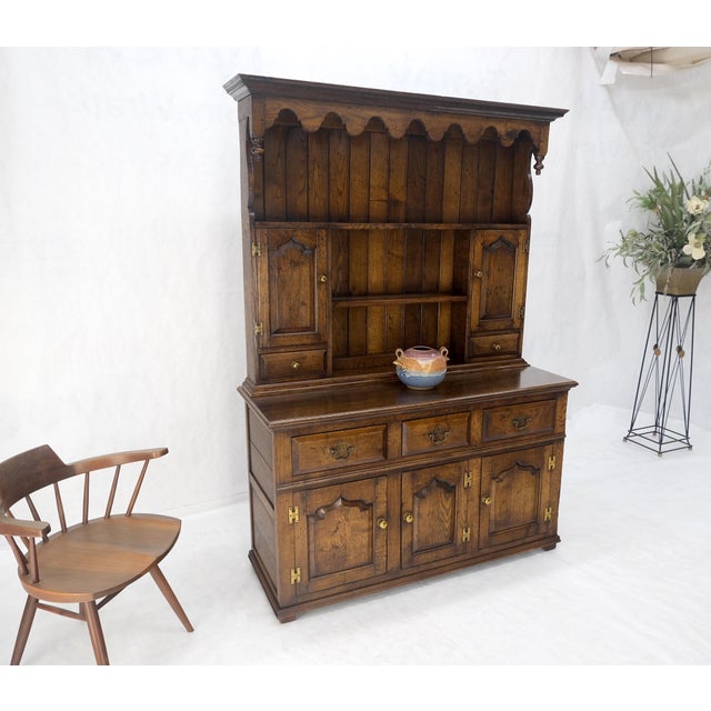 Farmhouse Dovetailed Drawer Quality Farmhouse Welsh Oak Cupboard Breakfront Sideboard MINT For Sale - Image 3 of 12