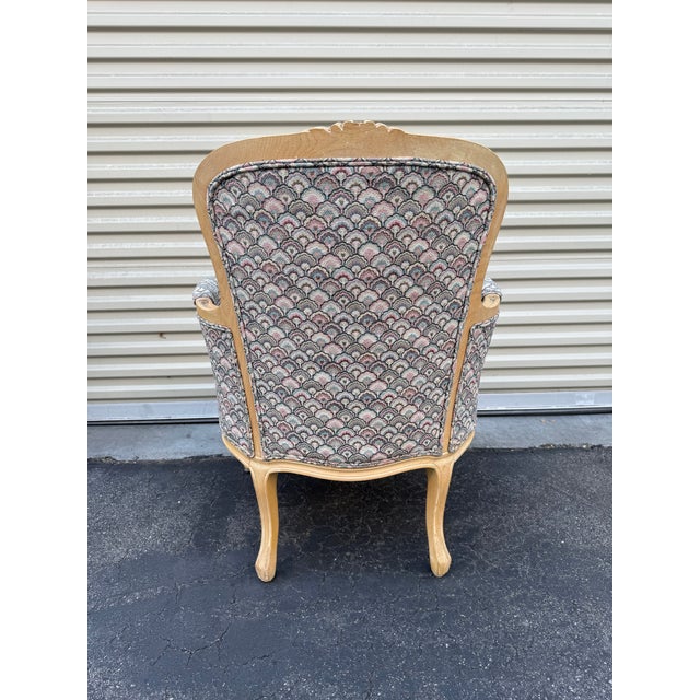 Ethan Allen Ethan Allen French Provincial Accent Chair – Designer Style, Priced to Sell For Sale - Image 4 of 8