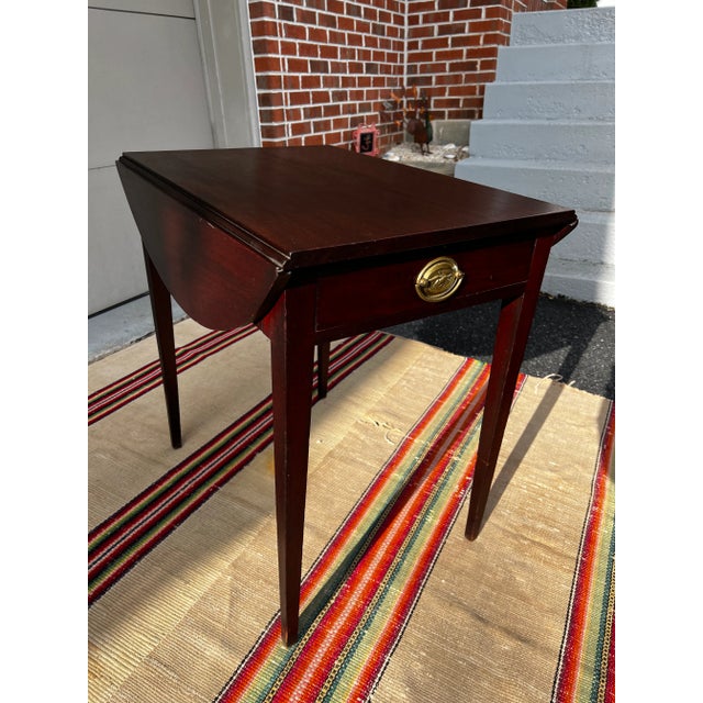 Diminutive Mahogany Hepplewhite Drop Leaf Pembroke Table With a Drawer, Pennsylvania, Circa 1800 For Sale - Image 13 of 13