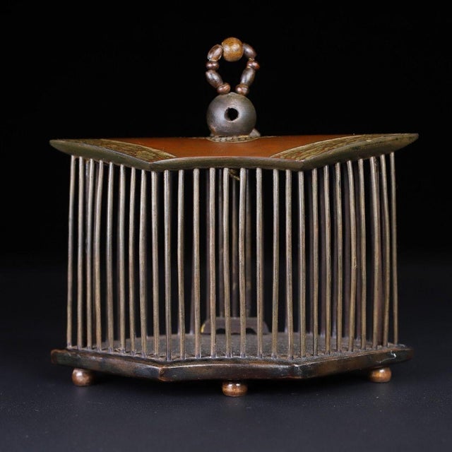 Vintage Wooden Hexagonal Cricket Cage / Bug Box For Sale - Image 9 of 10