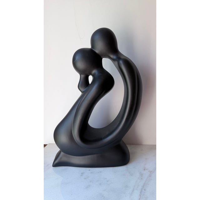 Portugal Ceramic Abstract Modern Sculpture Kissing Lovers For Sale - Image 9 of 11