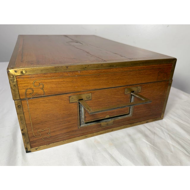 Large High Quality Antique 19th Century Wood Inlaid Brass Writing Lap Desk Box For Sale - Image 9 of 18